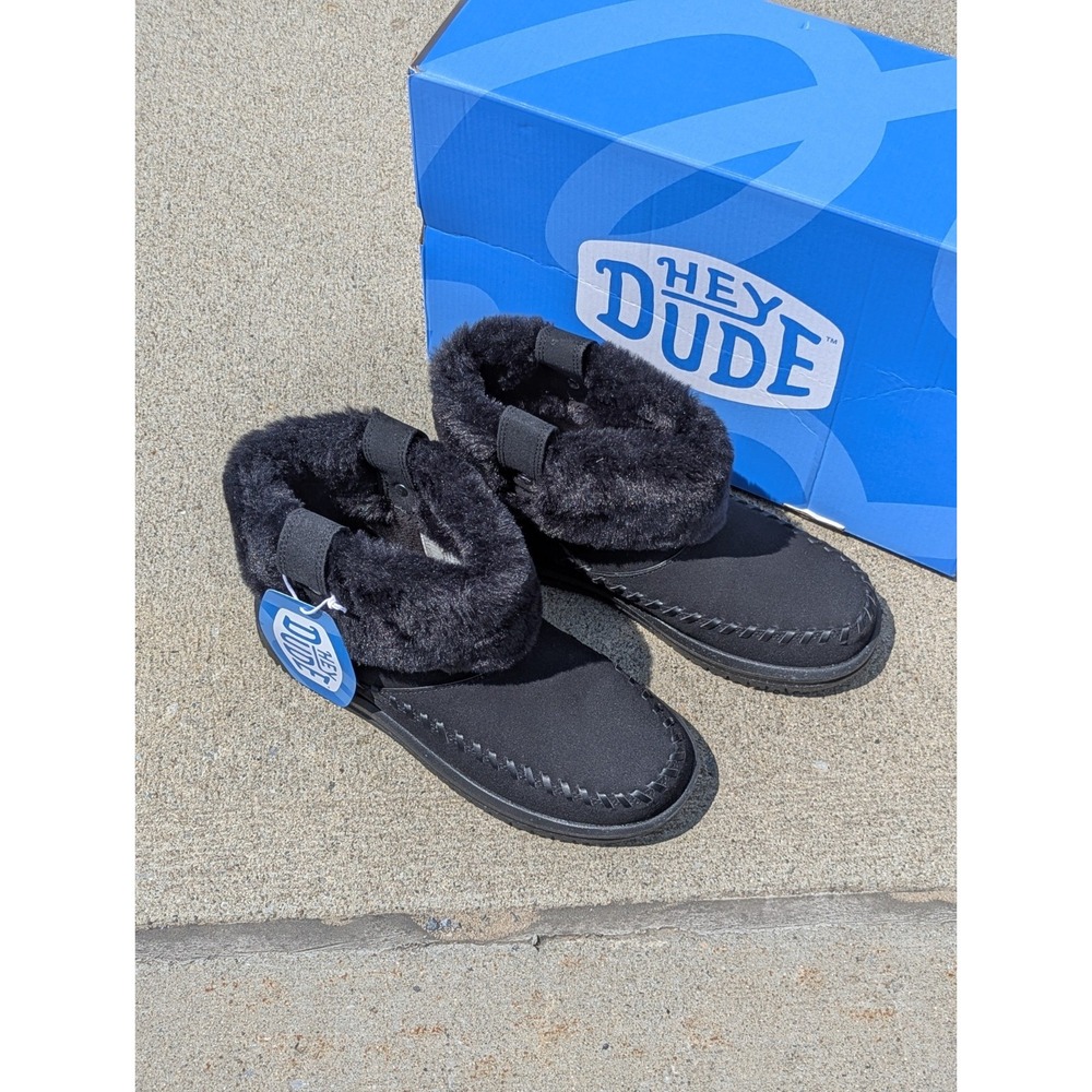 Hey Dude Camden Cuff Classic Cozy Black Faux Fur Boots NIB Women's 7 - Picture 2 of 10
